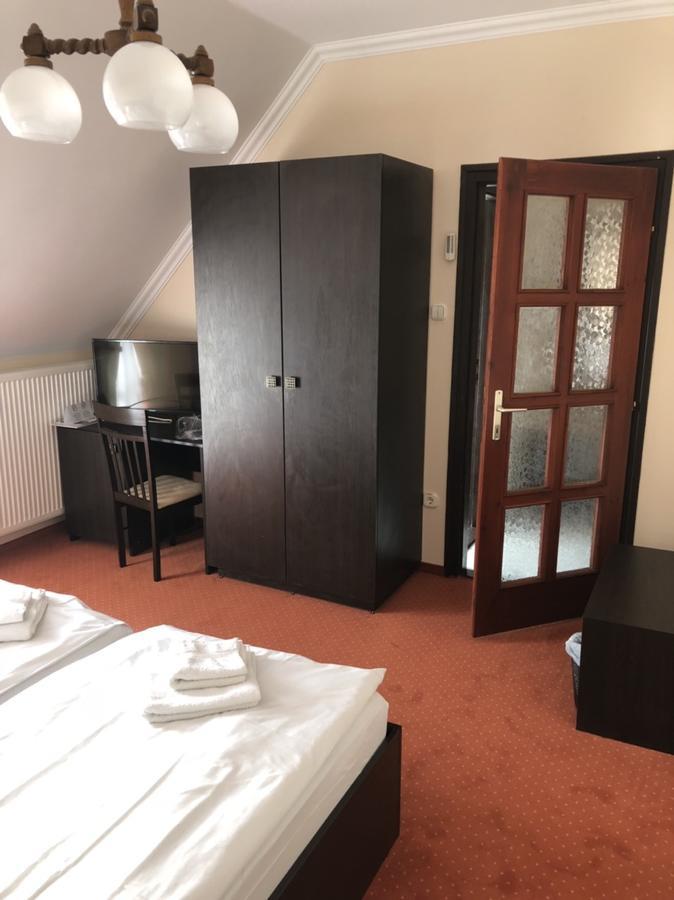 Karikas Hotel Hajdúszoboszló Esterno foto
